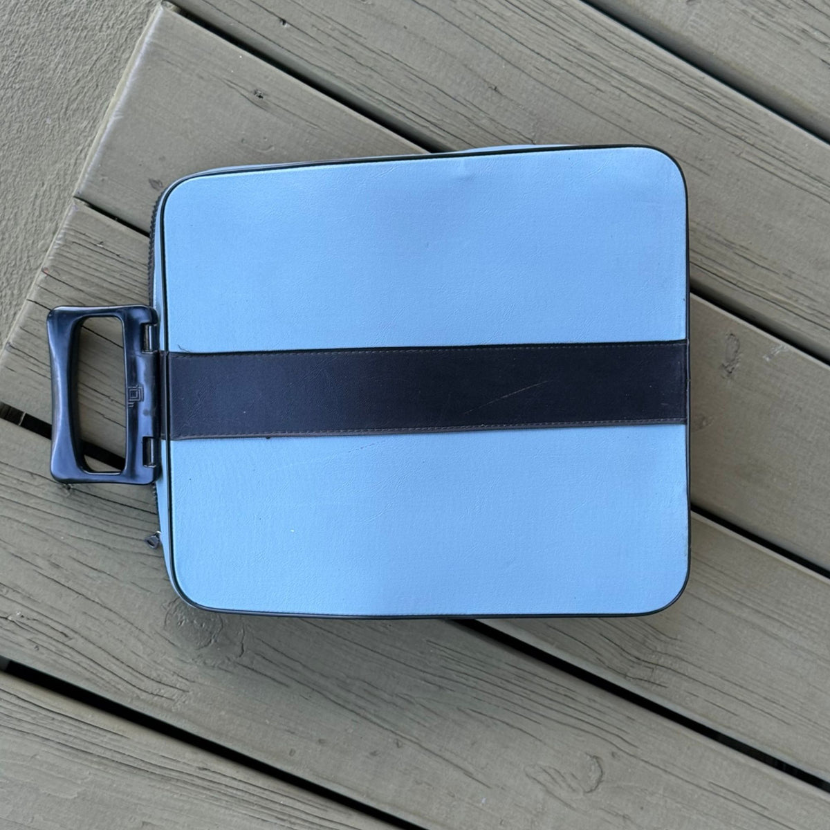 Olivetti Lettera 22   Blue .