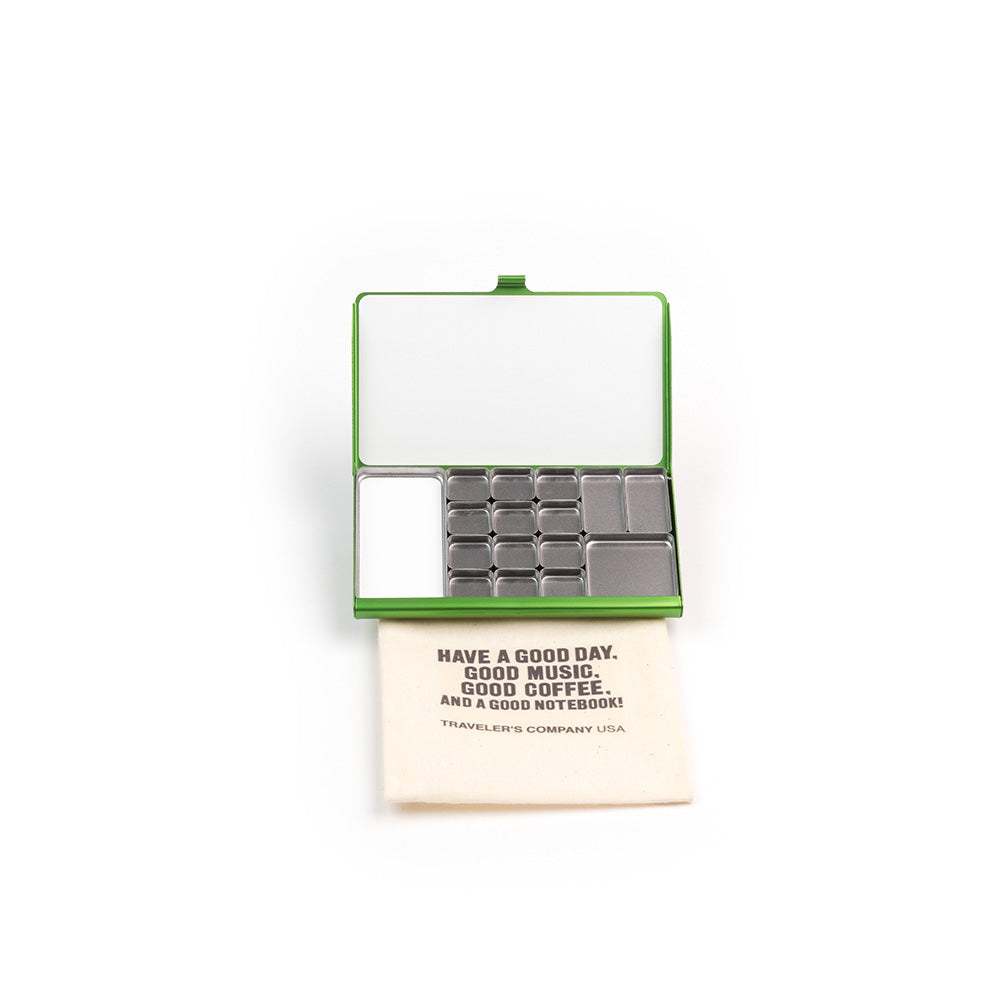 TRAVELER'S COMPANY Pocket Palette: Limited Edition Green - The 