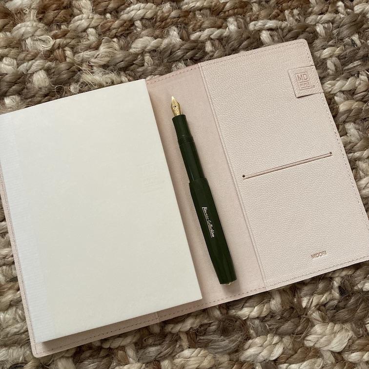 The Minimalist Journaling Set - The Paper Seahorse