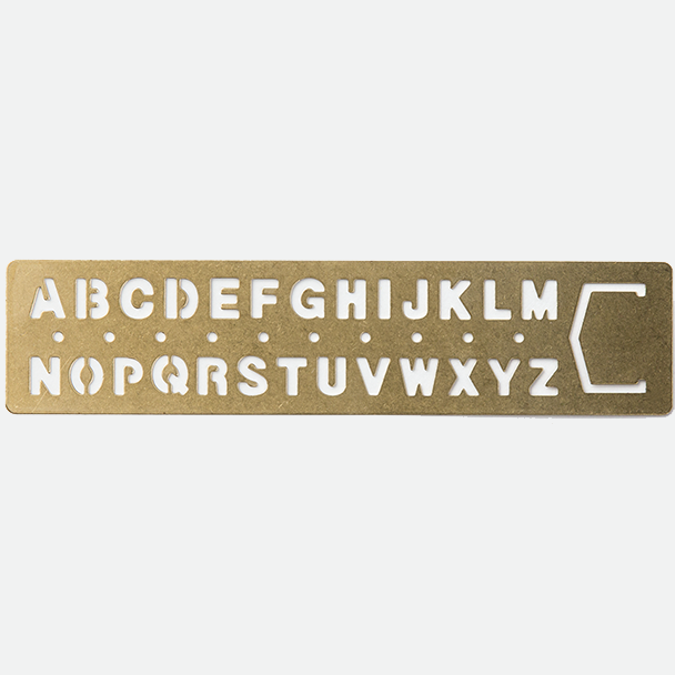 Traveler&#39;s Company Japan Accessories TRAVELER&#39;S COMPANY - Brass Alphabet Template Bookmark